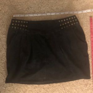 M SUPER CUTE black washed stretchy denim skirt